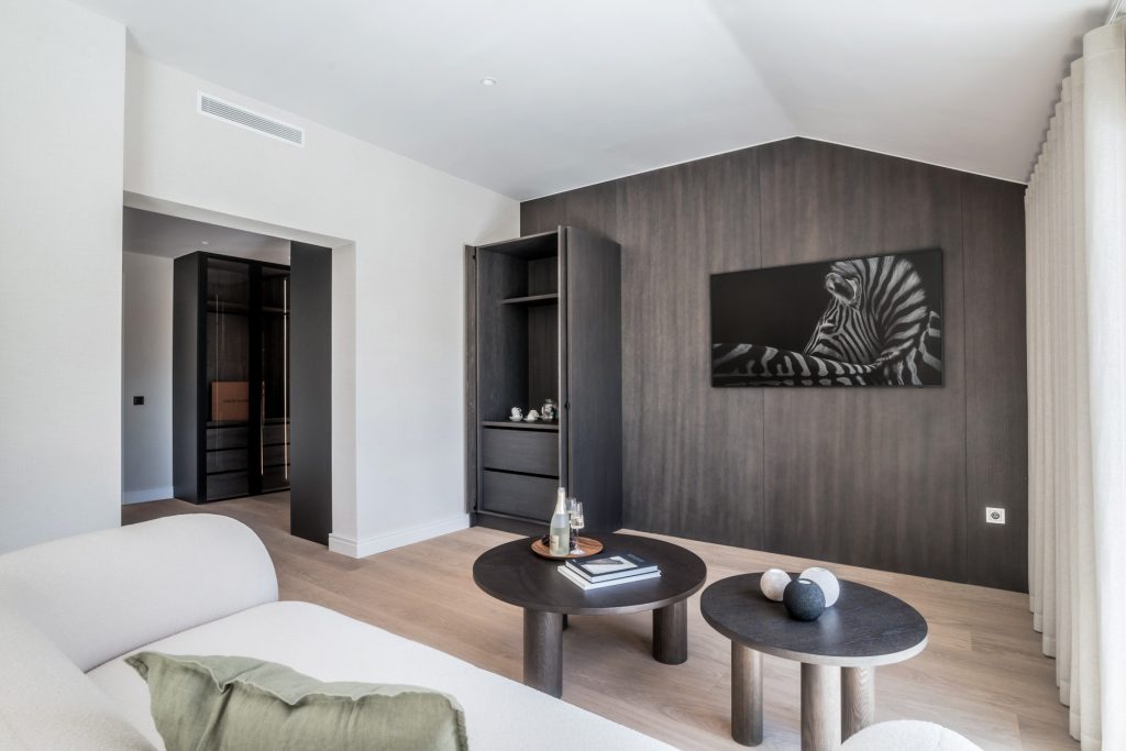 Luxuriöses Maisonette-Penthouse mit atemberaubendem Meerblick in Nueva Andalucia